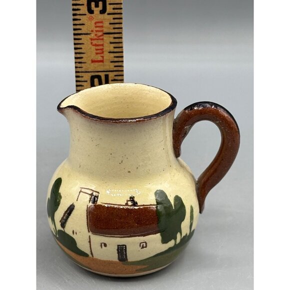 Vtg Ceramic Pitcher Creamer Torquay Many Friends Few Helpers" Made In England - Picture 7 of 7